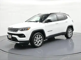 Jeep Compass 2025 4x4 Limited SUV de 4 puertas