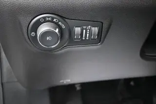 Jeep Compass 2025 4x4 Limited SUV de 4 puertas