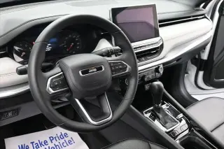 Jeep Compass 2025 4x4 Limited SUV de 4 puertas