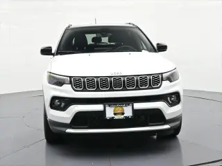 Jeep Compass 2025 4x4 Limited SUV de 4 puertas
