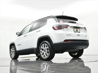 Jeep Compass 2025 4x4 Limited SUV de 4 puertas