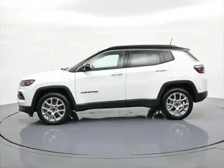 Jeep Compass 2025 4x4 Limited SUV de 4 puertas