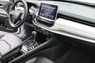 Jeep Compass 2025 4x4 Limited SUV de 4 puertas