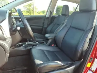Toyota RAV4 2017 AWD Limited 4p SUV