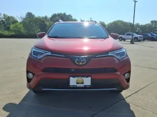 Toyota RAV4 2017 AWD Limited 4p SUV