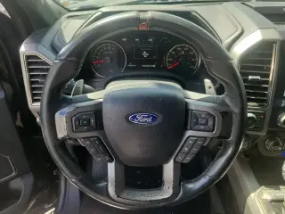 Ford F-150 2020 4x4 Raptor 4dr SuperCrew 5.5 ft. SB