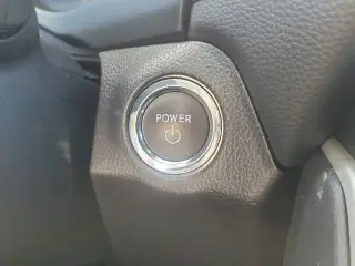 Toyota RAV4 Híbrido 2023 AWD XSE SUV 4 puertas