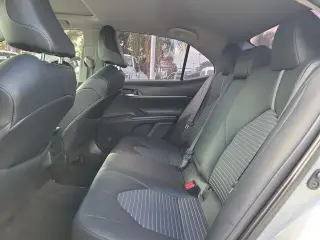 Toyota Camry 2024 SE 4 puertas Sedán