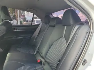 Toyota Camry 2024 SE 4 puertas Sedán