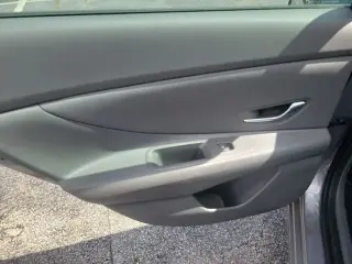 Hyundai ELANTRA 2025 SEL Sport 4dr Sedán