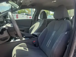 Hyundai ELANTRA 2025 SEL Sport 4dr Sedán