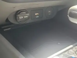 Hyundai ELANTRA 2025 SEL Sport 4dr Sedán