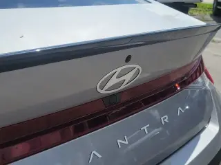 Hyundai ELANTRA 2025 SEL Sport 4dr Sedán