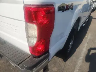 Ford F-250 Super Duty 2022 4x4 XL Cabina Extendida 4p 6.8 ft. SB Camion