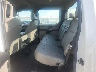 Ford F-250 Super Duty 2022 4x4 XL Cabina Extendida 4p 6.8 ft. SB Camion
