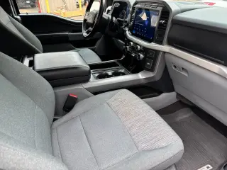 Ford F-150 2022 4x4 XLT 4p SuperCab 6.5 pies CB