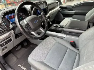 Ford F-150 2022 4x4 XLT 4p SuperCab 6.5 pies CB
