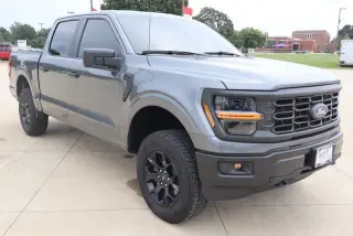 Ford F-150 2025 4x4 STX 4p SuperCab 5.5 pies SB