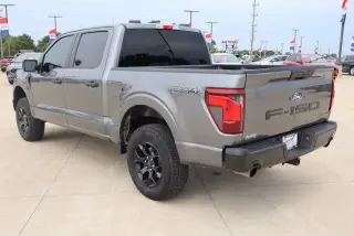 Ford F-150 2025 4x4 STX 4p SuperCab 5.5 pies SB