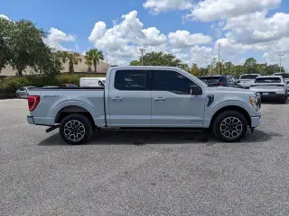 Ford F-150 2023 4x2 XLT 4p SuperCrew 5.5 ft. SB