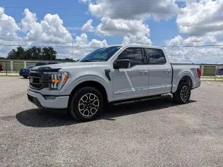 Ford F-150 2023 4x2 XLT 4p SuperCrew 5.5 ft. SB
