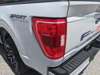 Ford F-150 2023 4x2 XLT 4p SuperCrew 5.5 ft. SB