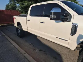 Ford F-250 Super Duty 2017 4x4 Platinum 4p Camioneta Cabina Doble 8 ft. LB