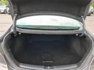 Hyundai ELANTRA 2018 Limited 4p Sedán (EE. UU.)