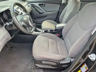Hyundai ELANTRA 2015 SE 4p Sedan 6M
