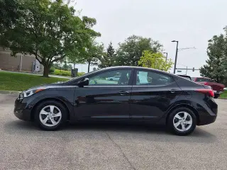 Hyundai ELANTRA 2015 SE 4p Sedan 6M