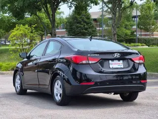 Hyundai ELANTRA 2015 SE 4p Sedan 6M