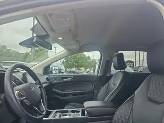 Ford Edge 2023 AWD Titanium 4p Crossover