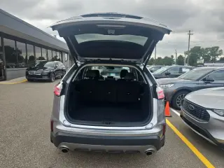 Ford Edge 2023 AWD Titanium 4p Crossover