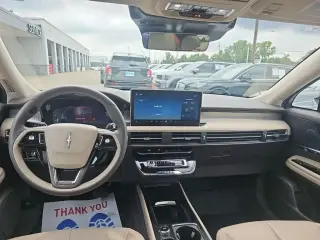 Lincoln Corsair 2024 AWD Premiere 4p SUV