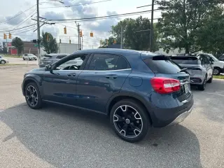 Mercedes-Benz GLA 2019 AWD GLA 250 4MATIC SUV de 4 puertas