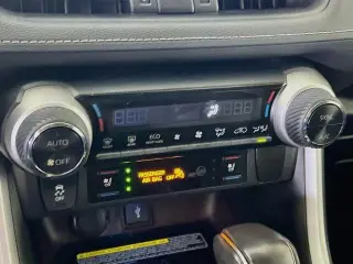 Toyota RAV4 Híbrido 2021 AWD Limited SUV 4 puertas