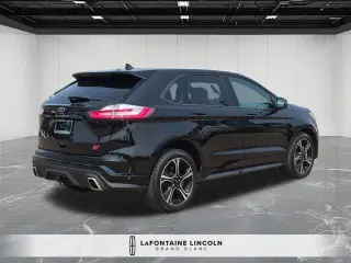 Ford Edge 2023 AWD ST 4p Crossover