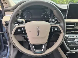 Lincoln Corsair 2022 tracción total estándar 4 puertas SUV