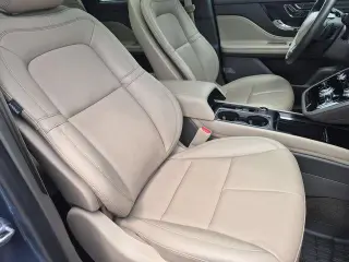 Lincoln Corsair 2022 tracción total estándar 4 puertas SUV