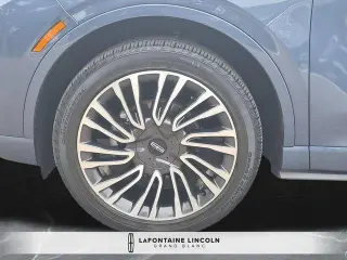 Lincoln Corsair 2022 tracción total estándar 4 puertas SUV