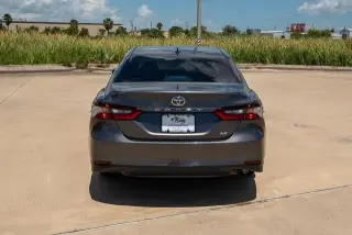 Toyota Camry 2021 LE 4dr Sedan
