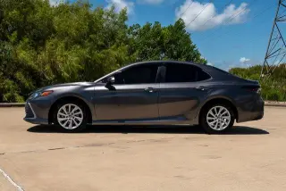 Toyota Camry 2021 LE 4dr Sedan