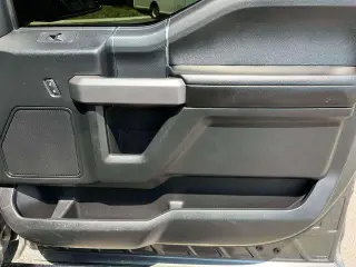 Ford F-150 2018 4x4 XLT 4p SuperCrew 5.5 ft. SB