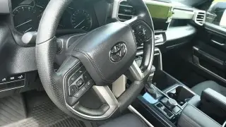 Toyota Tundra 2026 4x4 SR5 4 puertas Cabina CrewMax Pickup SB