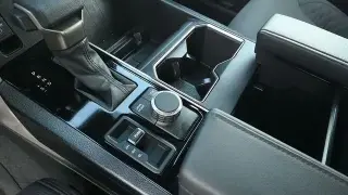 Toyota Tundra 2026 4x4 SR5 4 puertas Cabina CrewMax Pickup SB