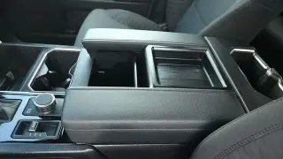 Toyota Tundra 2026 4x4 SR5 4 puertas Cabina CrewMax Pickup SB