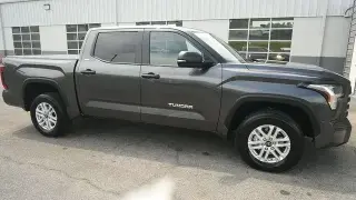 Toyota Tundra 2026 4x4 SR5 4 puertas Cabina CrewMax Pickup SB