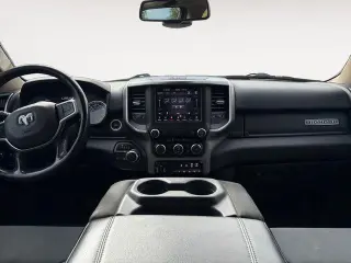 Ram 1500 2019 4x4 Big Horn 4p. Cabina de Tripulante 6.4 pies STV