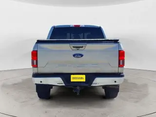 Ford F-150 2018 4x4 Lariat 4 puertas SuperCrew 5.5 pies. SB