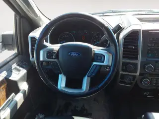 Ford F-150 2018 4x4 Lariat 4 puertas SuperCrew 5.5 pies. SB